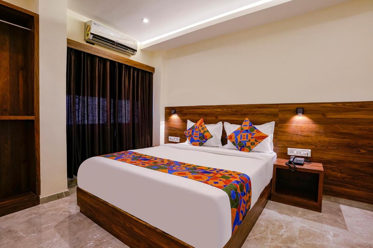 Fabhotel Antlers Bombay Esterno foto